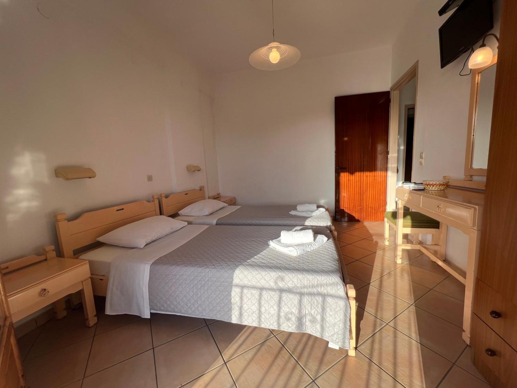 Villa Rebecca Agios Gordios  Luaran gambar