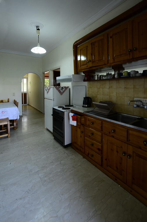 Villa Rebecca Agios Gordios  Luaran gambar