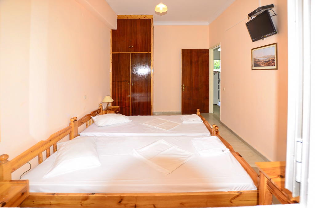 Villa Rebecca Agios Gordios  Luaran gambar